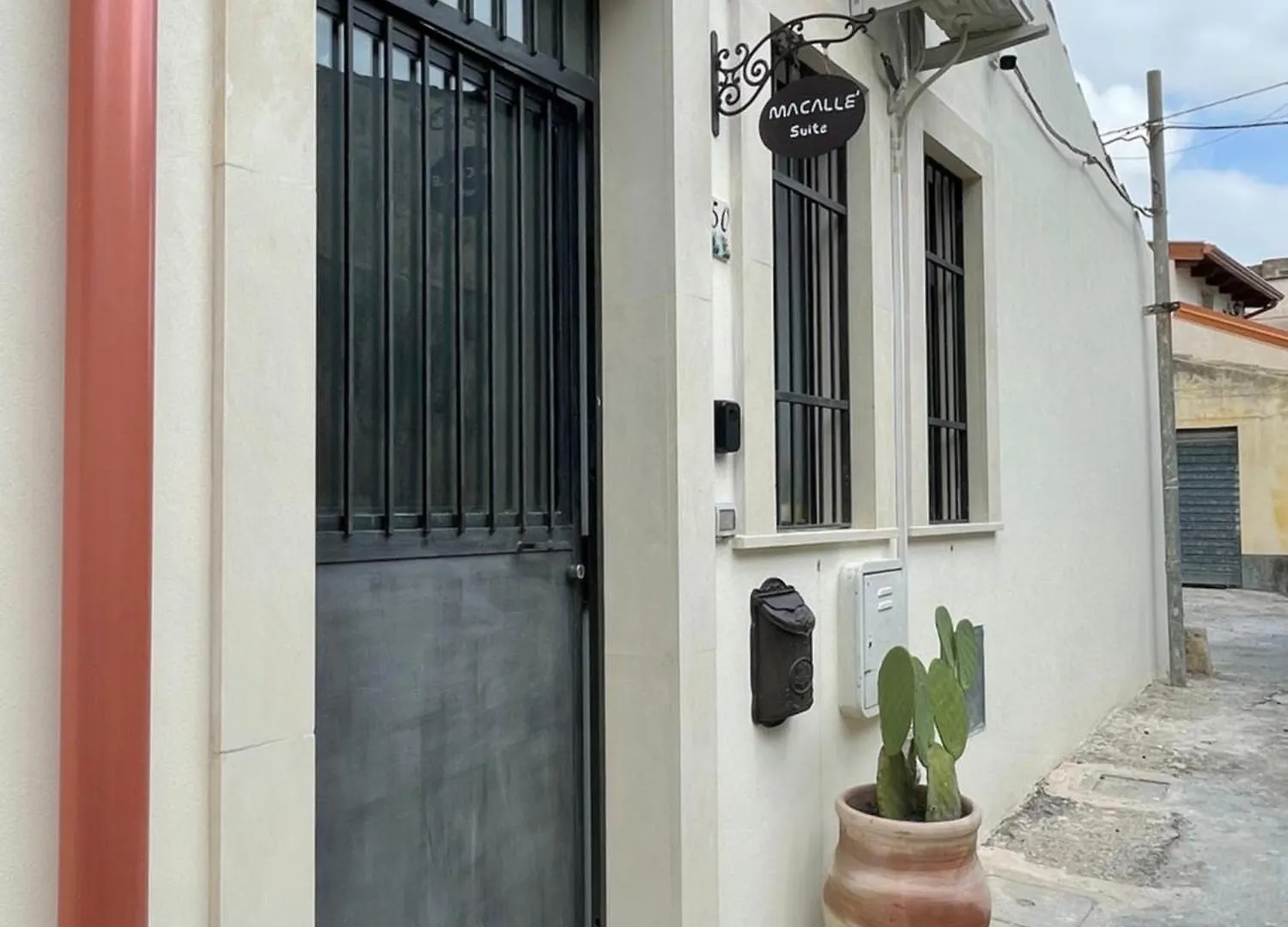 Macalle Suite Noto, Charme E Relax Con Giardino